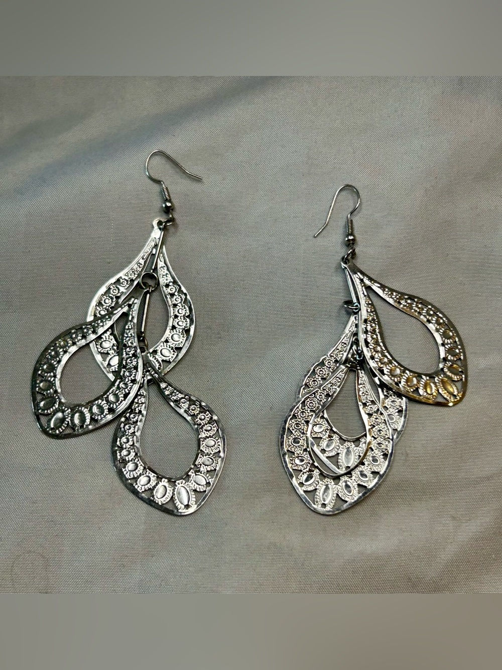 Silver Teardrop Filigree Dangle Earrings - Elegant Women Jewelry